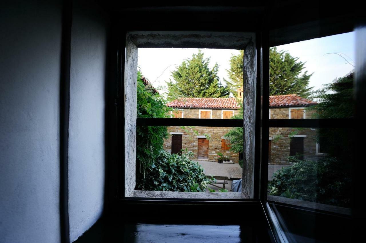 Traditional Istrian Stone House Smarje  Exterior photo